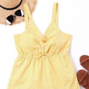 cute gingham romper!